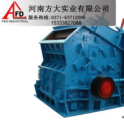 河南專用大型河卵石制砂機(jī)，鄭州VSI沖擊式制沙機(jī)，PCL立式?jīng)_擊式破碎機(jī)