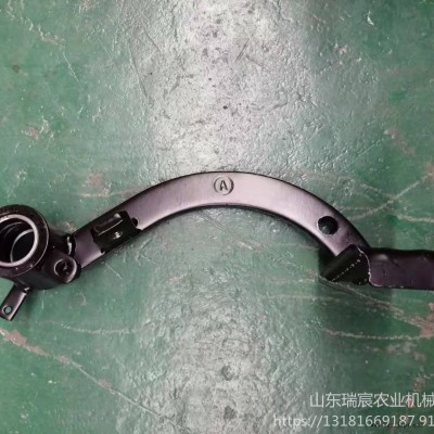 供應拖拉機制動踏板 提升器油缸 拉桿等拖拉機全車配件