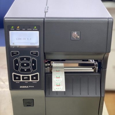 供應(yīng)蘇州無(wú)錫PET/PVC/PP/PE卷桶不干膠標(biāo)簽印刷廠 蘇州Avery-pet風(fēng)扇二維碼銘版廠 蘇州PET