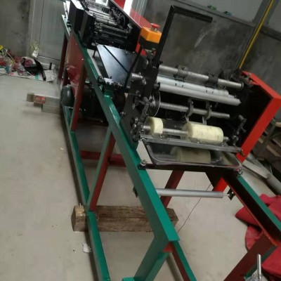煙臺志明牌機械手電子計數(shù)器結(jié)合紙袋機器準確